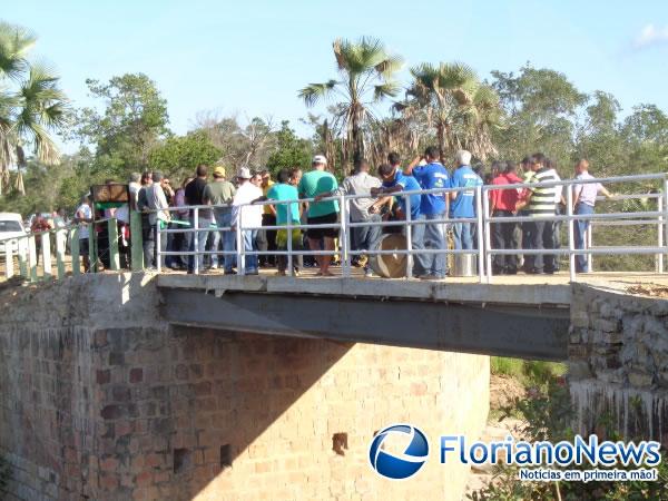 Inaugurada Ponte sobre Riacho Corrente na localidade Manga.(Imagem:FlorianoNews)