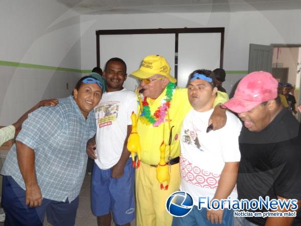 Associação dos Pais e Alunos dos Excepcionais de Floriano promoveu APAE Folia.(Imagem:FlorianoNews)