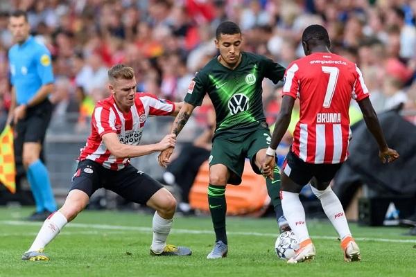  William viveu bons momentos com a camisa do Wolfsburg nos dois primeiros anos de clube.(Imagem:Divulgação/Wolfsburg )