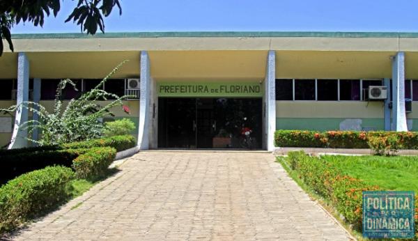 Sede da Prefeitura Municipal de Floriano(Imagem:Jailson Soares/PoliticaDinamica.com)