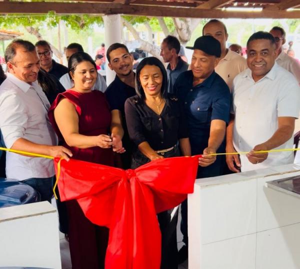 Prefeitura de Floriano participa da entrega do Selo de Inspe&ccedil;&atilde;o a produtores da localidade Saco e regi&atilde;o.(Imagem:Secom)