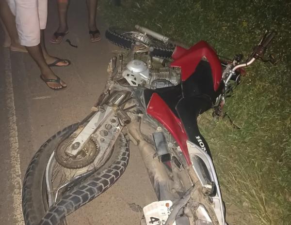 Moto de casal morto em acidente no Sul do Piauí.(Imagem:Reprodução)
