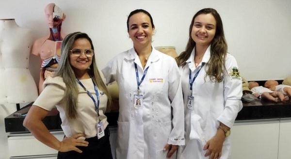 O curso vai ser ministrado pelas enfermeiras, Lidiane Saraiva e Lana Letícia.(Imagem:JC24Horas)