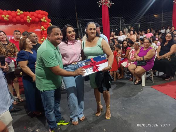 Festa das M&atilde;es re&uacute;ne multid&atilde;o no Guarani Clube com sorteios e homenagens em Bar&atilde;o de Graja&uacute;(Imagem:FlorianoNews)