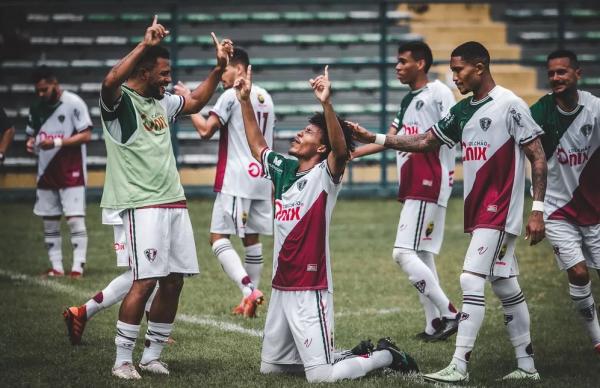  Ramon, zagueiro Fluminense-PI.(Imagem: Aldo Carvalho )