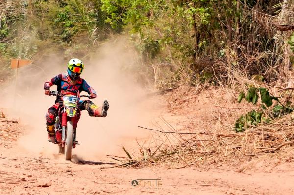Especiais do primeiro dia do Piauí Rally Cup têm quedas, percurso e hegemonia de Piauí e Ceará.(Imagem:Márcia Cristina)
