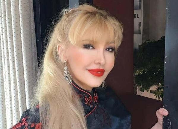 Sandra Fátima do Valle Reis, mais conhecida como Cantora Sol, morreu aos 69 anos no sábado (12), em São Paulo. A causa do falecimento, anunciado nas redes sociais da artista, não f(Imagem:Reprodução)
