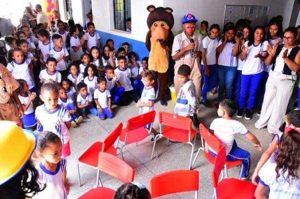 Assistência Social de Floriano comemora o Dia das Crianças com festas na sede e no campo(Imagem:Secom)