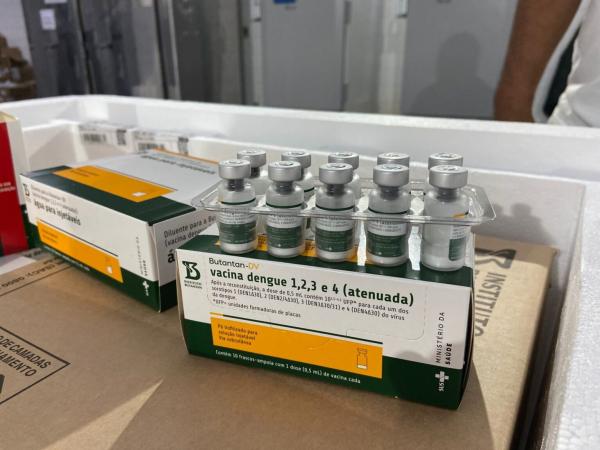 A vacina brasileira contra a dengue, desenvolvida pelo Instituto Butantan, &eacute; de dose &uacute;nica, tetravalente e 100% nacional.(Imagem:Ascom Sesapi)