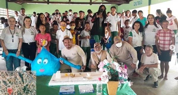 Palestra da SEMAN conscientiza alunos sobre a importância da água para a saúde e o meio ambiente.(Imagem:Reprodução/Instagram)