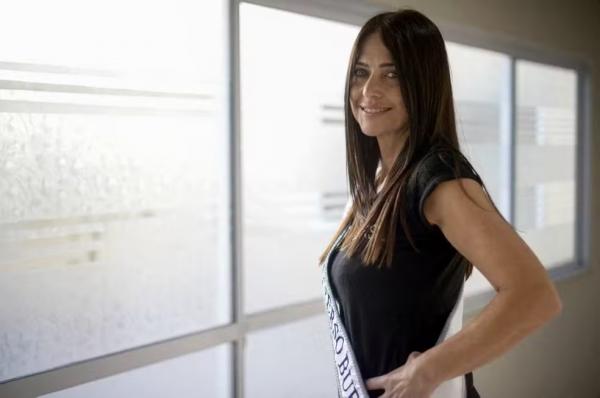 Alejandra Rodríguez foi eleita Miss Universo Buenos Aires e disputará concurso nacional.(Imagem:Marcos Gomez/AFP)