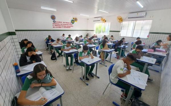 Os estudantes da rede estadual, com as melhores notas no TME², serão premiados e convidados a participarem de uma imersão em Matemática.(Imagem:Divulgação)