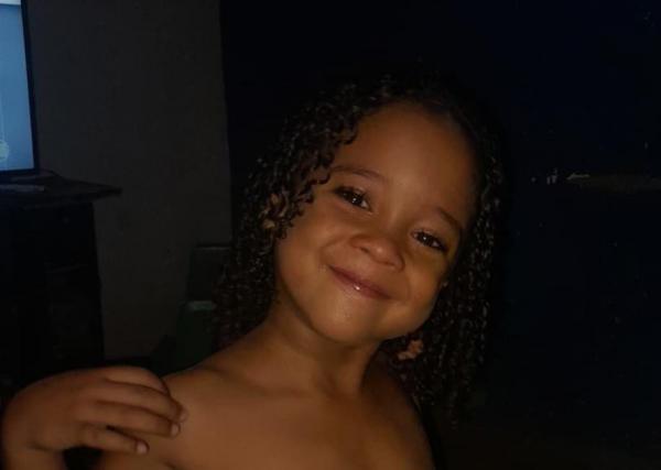 Criança de 4 anos morre em acidente entre moto e caminhão-pipa em Floriano.(Imagem:Divulgação)