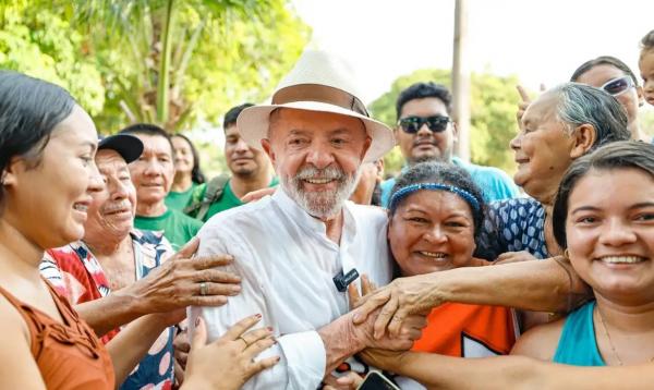 Presidente da República, Luiz Inácio Lula da Silva, durante visita a moradores das comunidades ribeirinhas da Floresta Nacional do Tapajós.(Imagem:Ricardo Stuckert/PR)