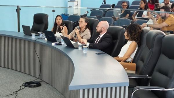 Prefeitura de Floriano apresenta prestação de contas do 2º quadrimestre de 2025 à Câmara Municipal.(Imagem:Secom)