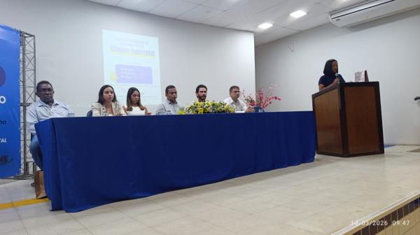  Semin&aacute;rio em Floriano refor&ccedil;a preven&ccedil;&atilde;o ao c&acirc;ncer colorretal e realiza atendimentos pelo SUS(Imagem:FlorianoNews)