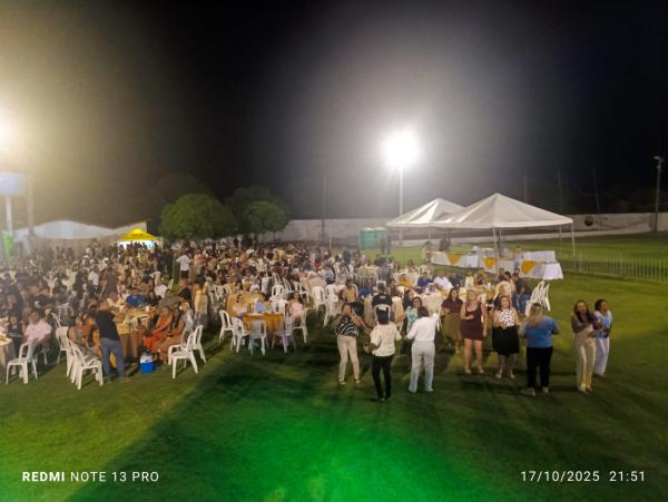 Prefeitura de Barão de Grajaú realiza noite especial em homenagem aos professores(Imagem:FlorianoNews)