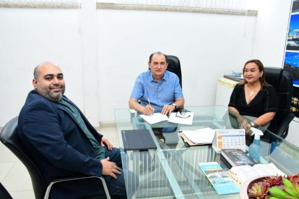 Prefeitura de Floriano firma convênio internacional para projeto voltado a crianças com TDAH(Imagem:Secom)