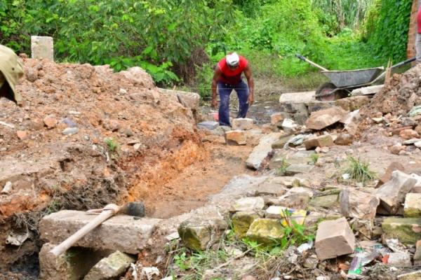 Prefeitura de Floriano inicia mais 5 obras de infraestrutura na cidade.(Imagem:Secom)