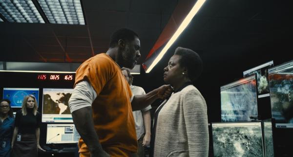 Idris Elba e Viola Davis em cena de O Esquadrão Suicida(Imagem:Divulgação)