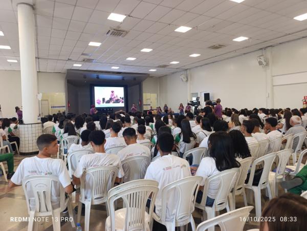 Seduc-PI realiza revisão Pré-Enem + Pré-Saeb 2025 em Floriano com mais de 850 estudantes da região.(Imagem:FlorianoNews)
