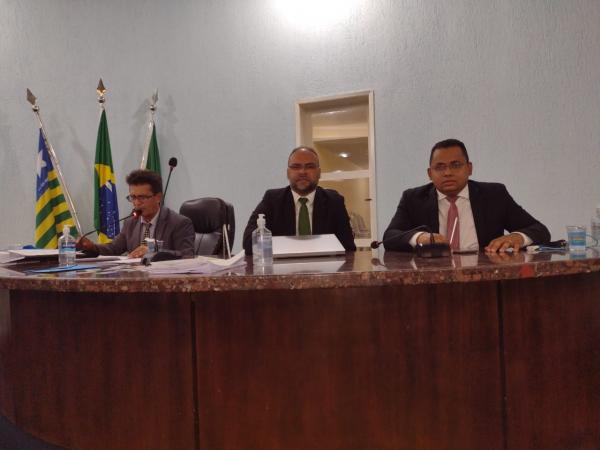 CMF aprova projetos de lei em sessão ordinária(Imagem:FlorianoNews)