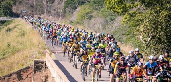 Mais de 400 ciclistas disputam no domingo o Caldeirão Ride em Piripiri(Imagem:Divulgação)