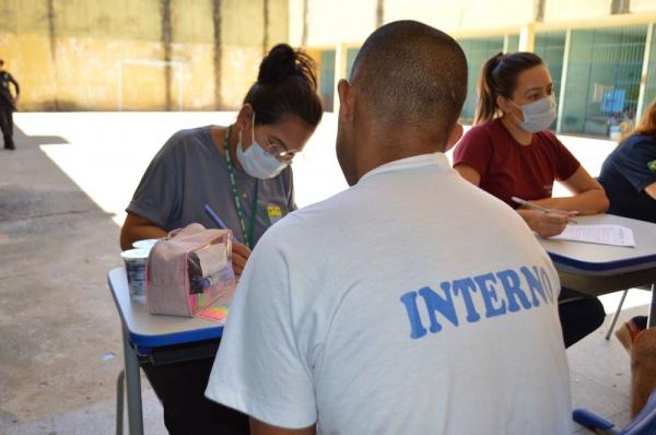 Já foram realizados mutirões nas penitenciárias masculina e feminina de Picos, Penitenciária Mista de Parnaíba e Penitenciária de Altos.(Imagem: Divulgação)