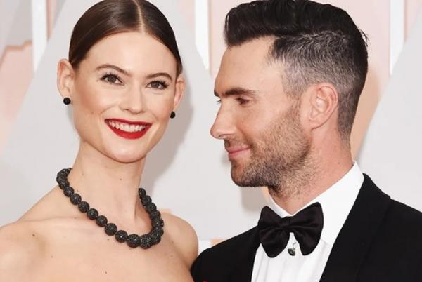 Behati Prinsloo e Adam Levine(Imagem:Getty Images)