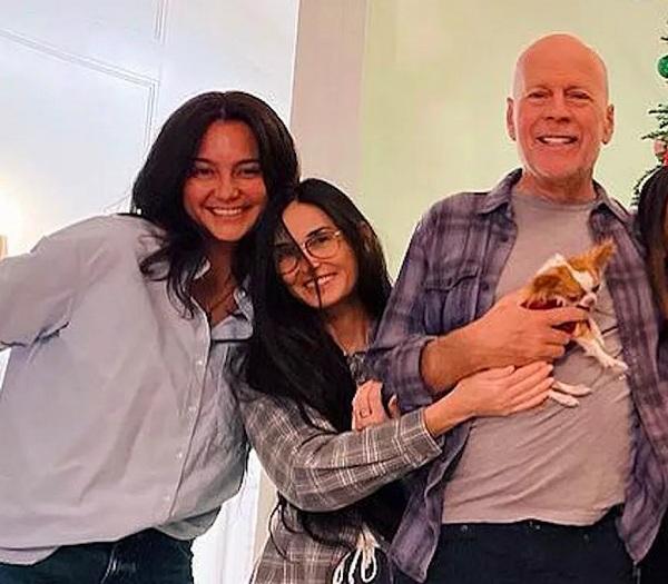 Emma Heming, Demi Moore e Bruce Willis.(Imagem:Reprodução)