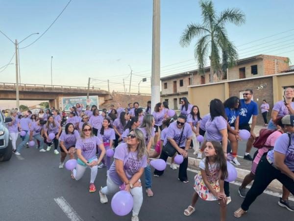 Prefeitura de Floriano e OAB realizam caminhada em alusão ao Agosto Lilás(Imagem:Secom)