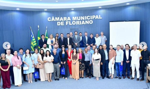 Creci-PI realiza solenidade em homenagem ao Dia do Corretor de Imóveis em Floriano.(Imagem:Reprodução/Instagram)