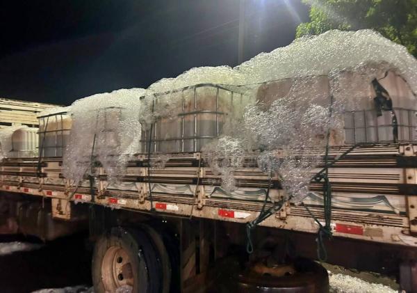 Adapi descarta 1,5 tonelada de til&aacute;pia impr&oacute;pria para consumo apreendida pela PRF em Piripiri(Imagem:Ascom Adapi)