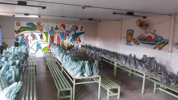Mais de 16 mil alunos recebem kits de alimentação nas escolas municipais da Zona Leste(Imagem:Reprodução)