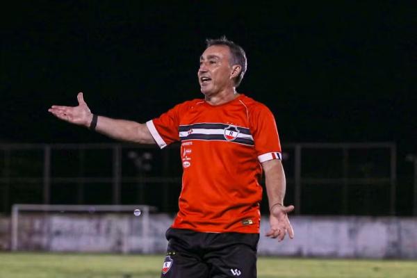 Roberto Fonseca, técnico do River-PI.(Imagem:Maria Vitória/River A.C.)