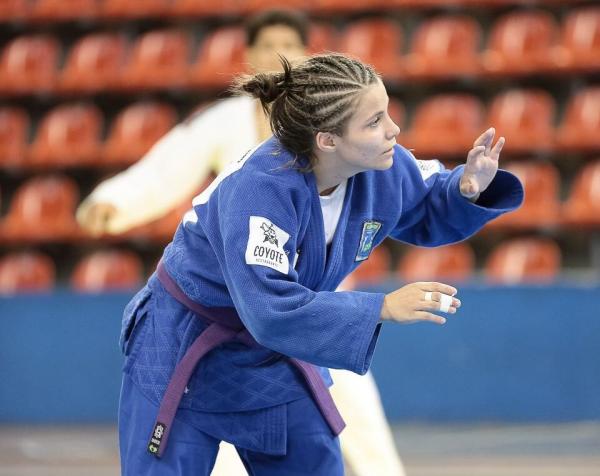 Gabrielle Soares ainda garantiu o terceiro lugar na categoria sênior.(Imagem:Divulgação)