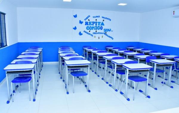  Prefeitura entrega reforma e novo laboratório de informática da Escola Pe. Pedro Barroso.(Imagem:Secom)