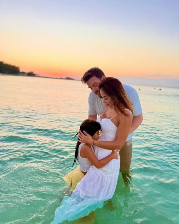 Maíra Cardi e Thiago Nigro anunciam gravidez.(Imagem:Reprodução/Instagram)
