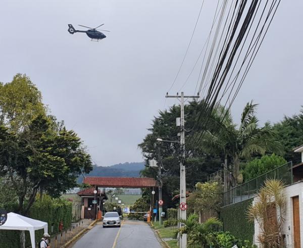 Neymar chegou à seleção brasileira usando seu helicóptero.(Imagem:Jorge Natan)