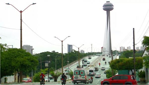 Ponte Estaiada durante chuva em Teresina(Imagem:Reprodução/TV Clube)