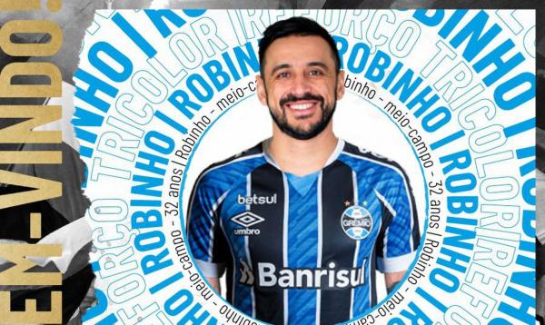 Jogador estava livre para negociar após rescindir com o Cruzeiro.(Imagem:Gremio Twiiter/Direitos Reservados)