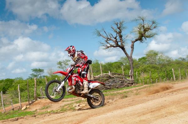 Tradicional Enduro do Corisco percorrerá três municípios.(Imagem:Divulgação)