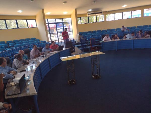 Câmara Municipal de Floriano realiza reunião para discutir a LDO 2023(Imagem:FlorianoNews)