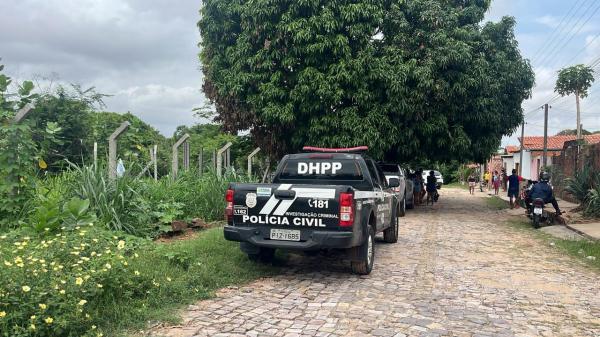 Foragido da Major C&eacute;sar &eacute; achado em cova rasa e decapitado em Teresina(Imagem:Mikaela Ramos / TV Cidade Verde)
