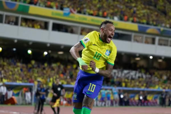 Neymar comemora um gol pela sele&ccedil;&atilde;o brasileira.(Imagem:Fernando Torres/AGIF)