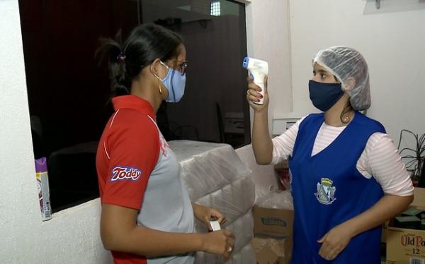 Vigilância sanitária fiscaliza supermercados em Floriano.(Imagem:Aparecida Santana/ TV Clube)