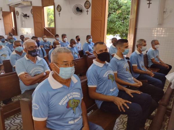Terço dos Homens de Floriano realiza congresso e elege nova coordenação diocesana(Imagem:FlorianoNews)