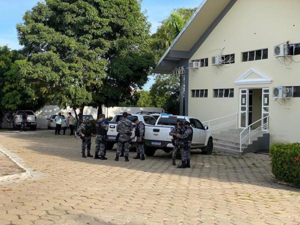 Policiais militares do Piauí na Acadepol.(Imagem:Helder Vilela/TV Clube)