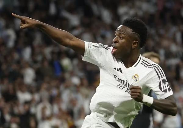 Vini Jr. deve permanecer no Real Madrid.(Imagem:Pierre-Philippe MARCOU / AFP)