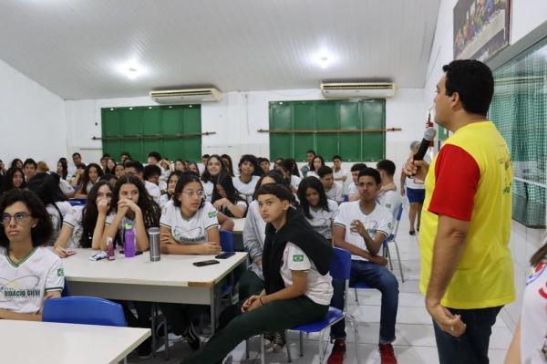 Mais de 1.500 estudantes das escolas estaduais participam de atividades sobre conscientização no trânsito.(Imagem:Divulgação)